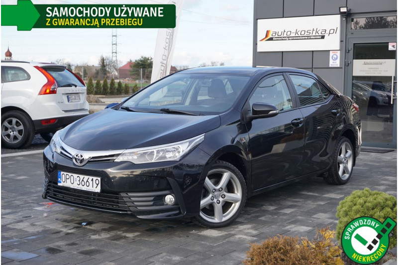 Toyota Corolla Seria E16 2017